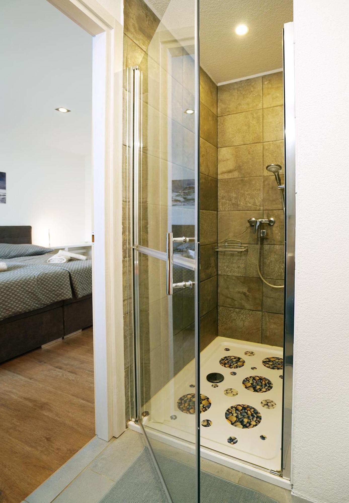 Be Easy In Selva Locarno Exterior foto
